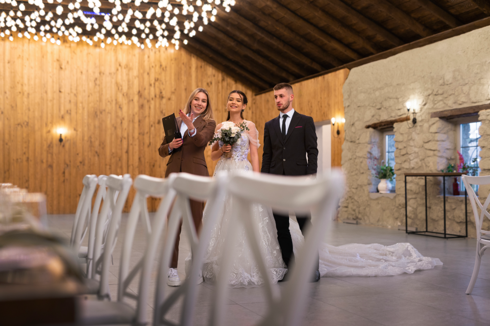 Professional emcee hosting wedding and corporate events